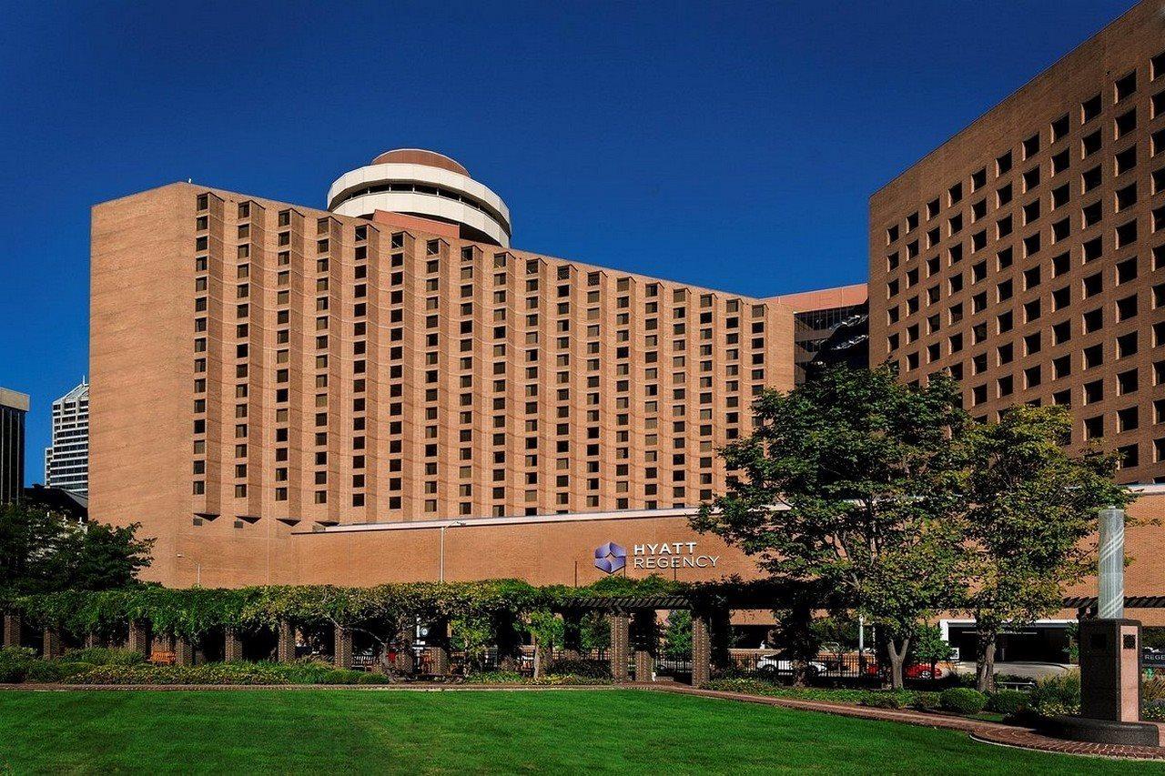 Hyatt Regency Indianapolis At State Capitol Hotel Exterior photo
